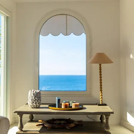 Вилла Stunning View On The Sea Of Naples With Pool Масса-Лубренсе